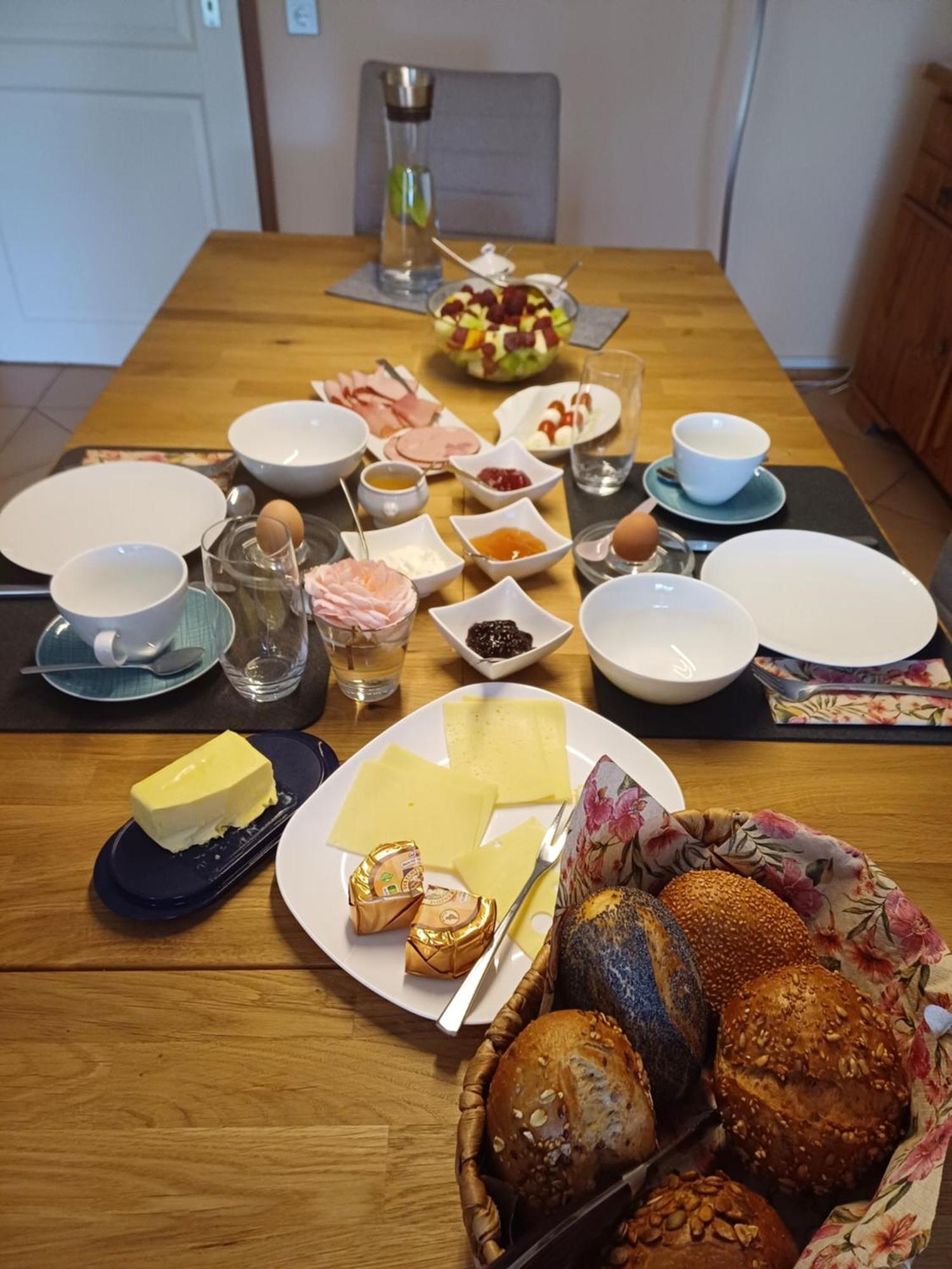 Zuendorf Frühstückspension *